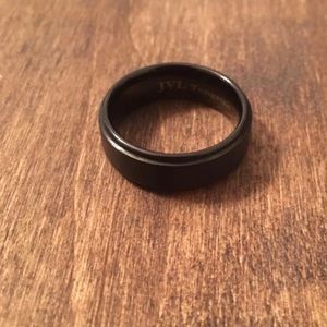 Wedding band Men's Tungsten Size 11